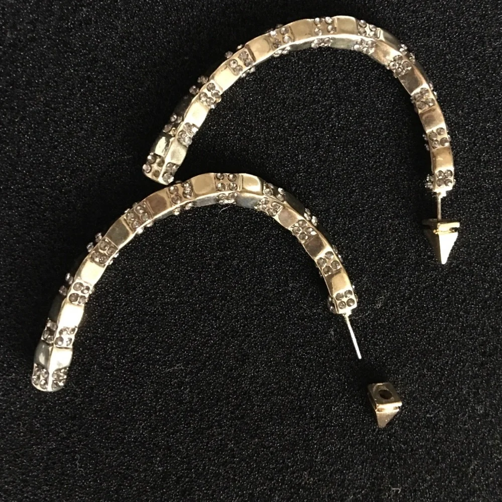 Belle Noel earrings